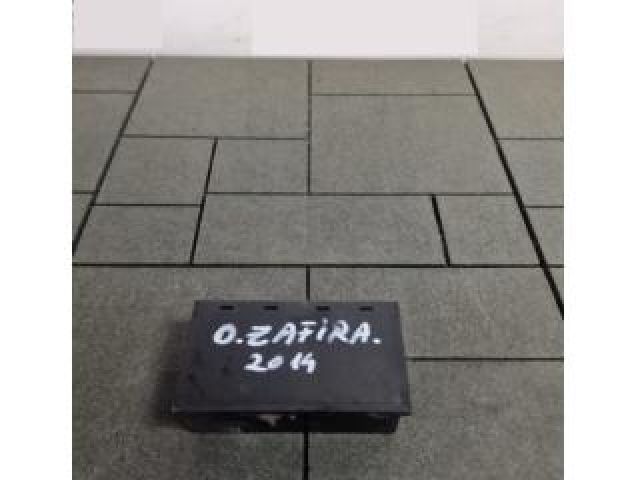 bontott OPEL ZAFIRA C Bluetooth Elektronika