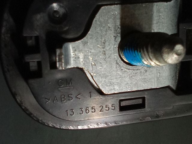 bontott OPEL ZAFIRA C Csomagrögzítő