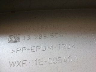 bontott OPEL ZAFIRA C Csomagtérajtó Burkolat Felső