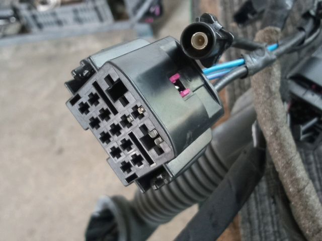 bontott OPEL ZAFIRA C Csomagtérajtó Kábelköteg