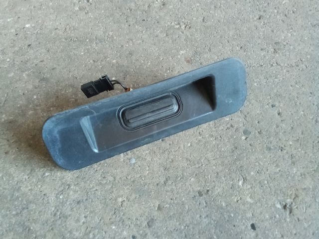 bontott OPEL ZAFIRA C Csomagtérajtó Kapcsoló