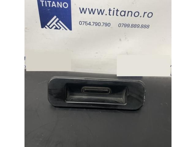 bontott OPEL ZAFIRA C Csomagtérajtó Kilincs