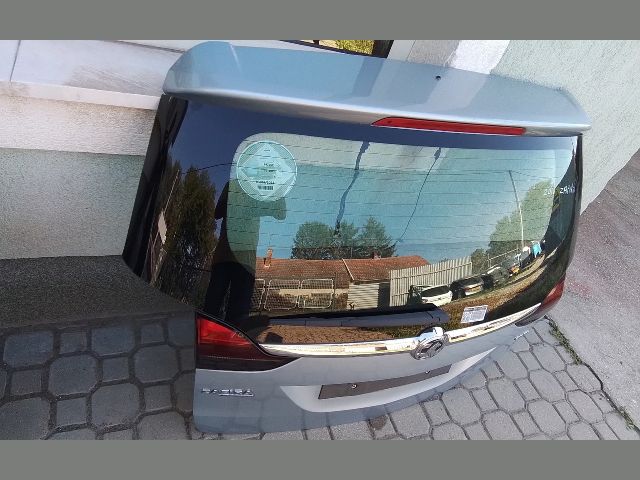 bontott OPEL ZAFIRA C Csomagtérajtó (Részeivel)