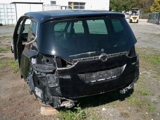 bontott OPEL ZAFIRA C Csomagtérajtó (Üres lemez)