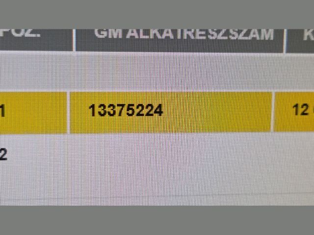 bontott OPEL ZAFIRA C Csomagtérajtó (Üres lemez)