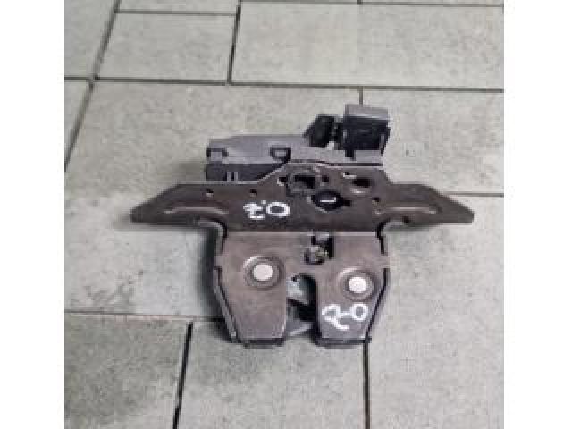 bontott OPEL ZAFIRA C Csomagtérajtó Zárszerkezet