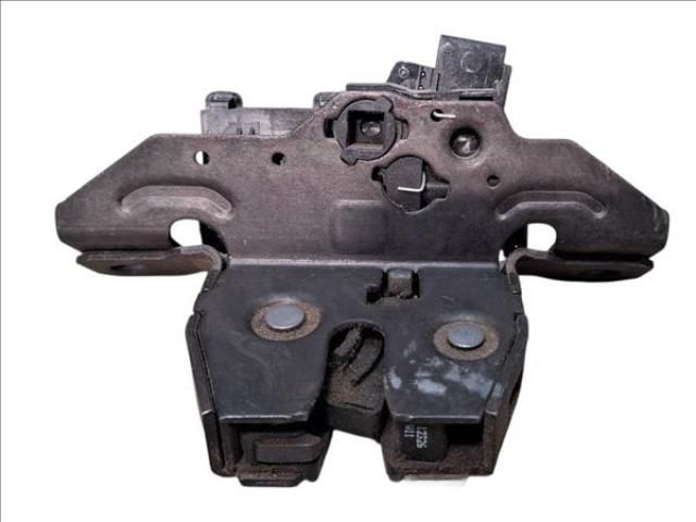 bontott OPEL ZAFIRA C Csomagtérajtó Zárszerkezet