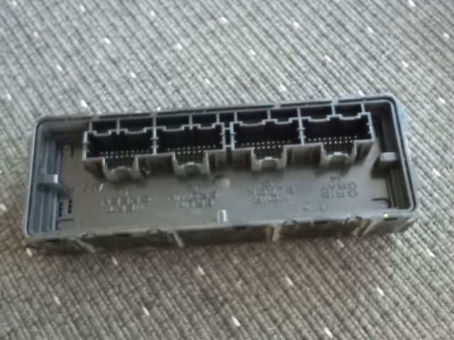 bontott OPEL ZAFIRA C Elektronika (Magában)