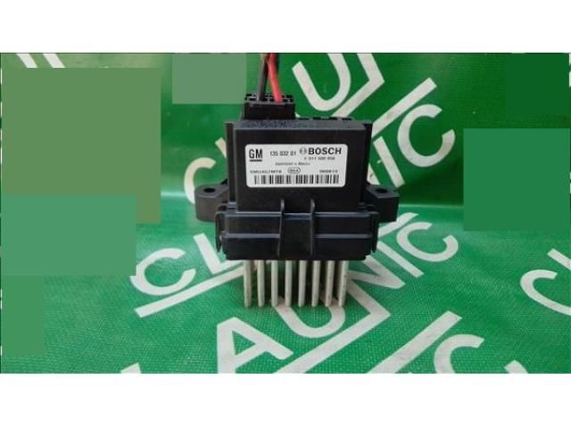 bontott OPEL ZAFIRA C Előtét Ellenállás Fűtőmotor