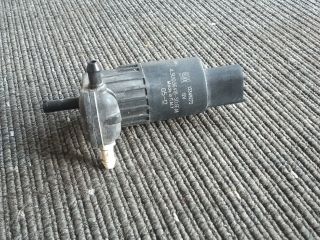 bontott OPEL ZAFIRA C Első Ablakmosó Szivattyú