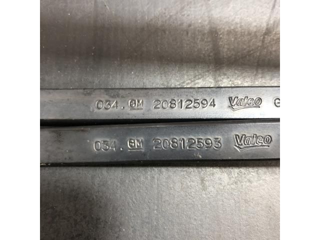 bontott OPEL ZAFIRA C Első Ablaktörlő Kar