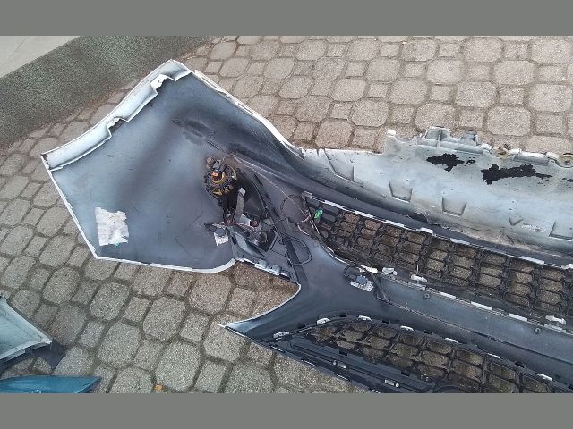 bontott OPEL ZAFIRA C Első Lökhárító (Részeivel)