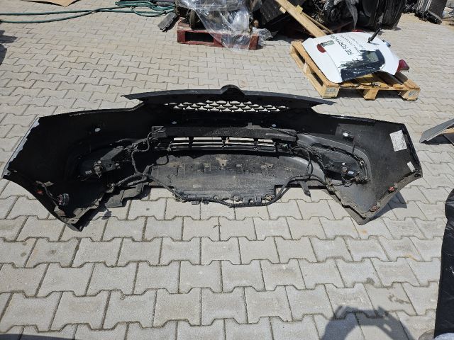 bontott OPEL ZAFIRA C Első Lökhárító (Részeivel)