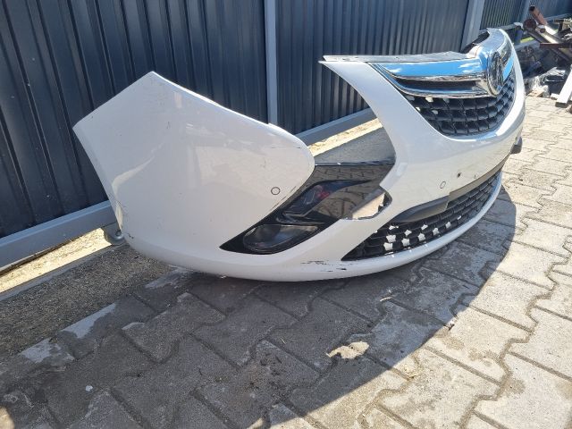 bontott OPEL ZAFIRA C Első Lökhárító (Részeivel)