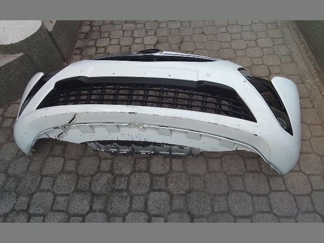 bontott OPEL ZAFIRA C Első Lökhárító (Részeivel)