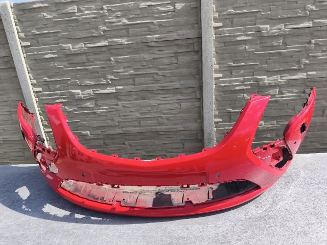 bontott OPEL ZAFIRA C Első Lökhárító (Üresen)