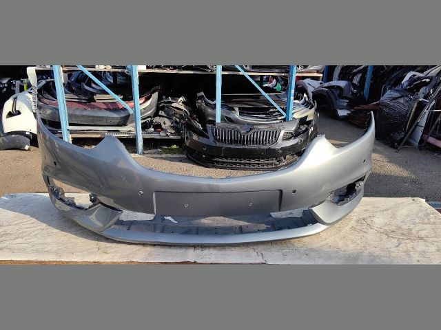 bontott OPEL ZAFIRA C Első Lökhárító (Üresen)