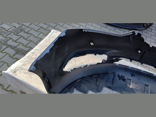 bontott OPEL ZAFIRA C Első Lökhárító (Üresen)