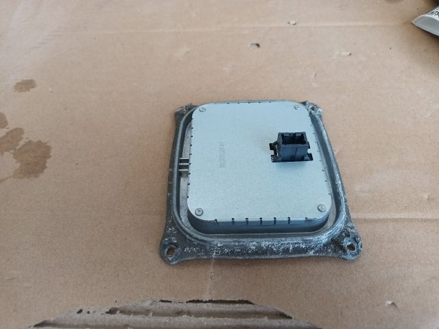 bontott OPEL ZAFIRA C Fényszóró Elektronika