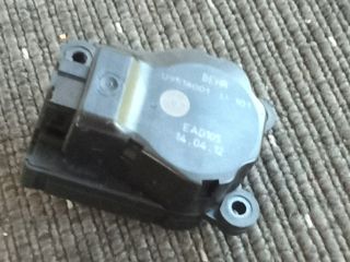 bontott OPEL ZAFIRA C Fűtés Állító Motor