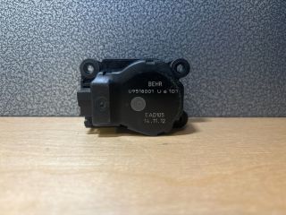 bontott OPEL ZAFIRA C Fűtés Állító Motor