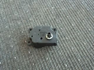 bontott OPEL ZAFIRA C Fűtés Állító Motor