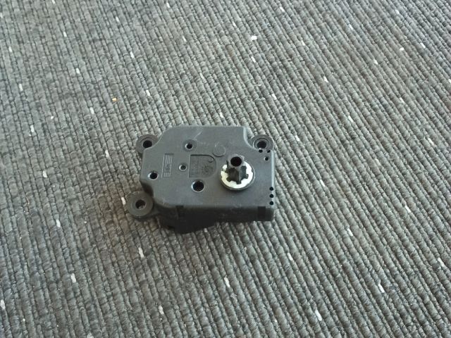 bontott OPEL ZAFIRA C Fűtés Állító Motor