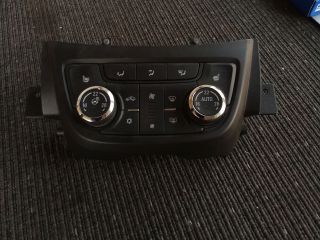 bontott OPEL ZAFIRA C Fűtéskapcsoló (digit klímás)