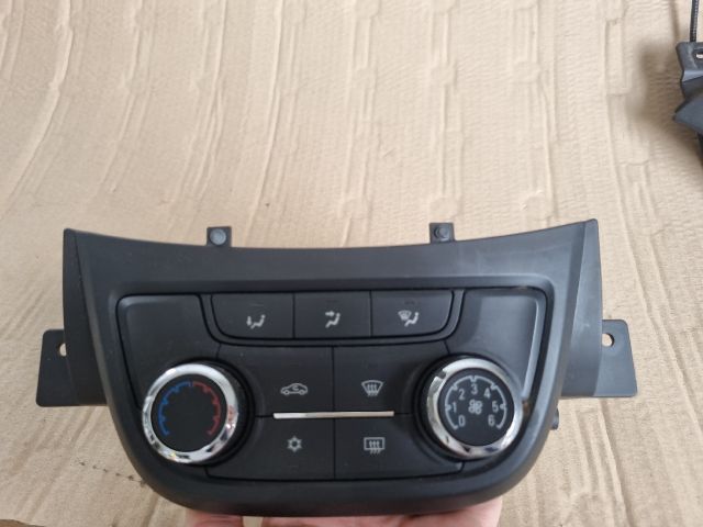 bontott OPEL ZAFIRA C Fűtéskapcsoló (digit klímás)
