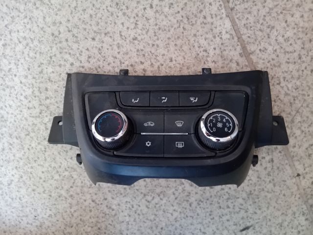 bontott OPEL ZAFIRA C Fűtéskapcsoló (manuális klímás)