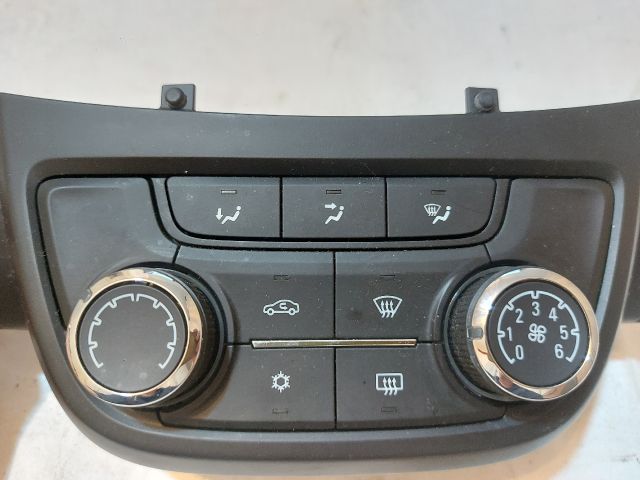 bontott OPEL ZAFIRA C Fűtéskapcsoló (manuális klímás)