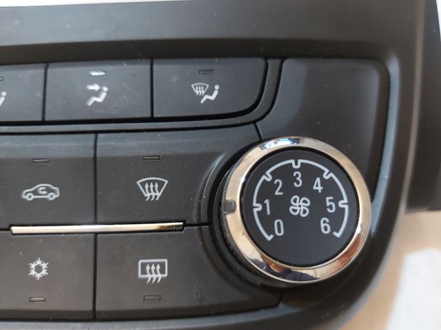 bontott OPEL ZAFIRA C Fűtéskapcsoló (manuális klímás)