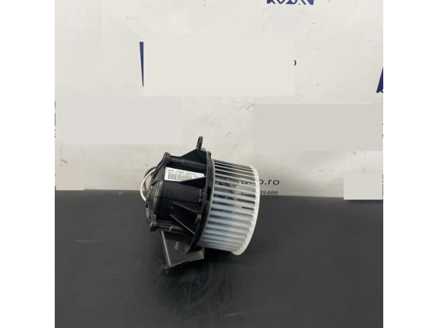 bontott OPEL ZAFIRA C Fűtőmotor (Klímás)