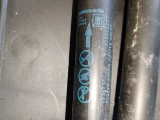 bontott OPEL ZAFIRA C Gázrugós Kitámasztó Teleszkóp Pár Csomagtérajtó