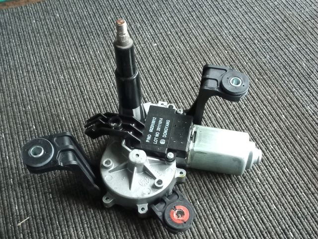 bontott OPEL ZAFIRA C Hátsó Ablaktörlő Motor