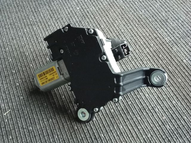 bontott OPEL ZAFIRA C Hátsó Ablaktörlő Motor