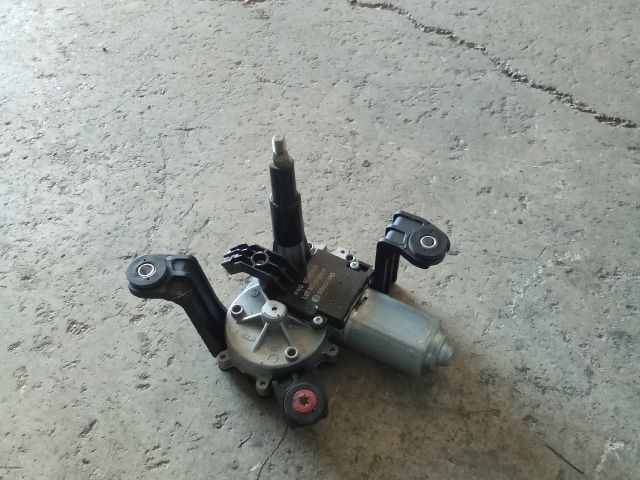 bontott OPEL ZAFIRA C Hátsó Ablaktörlő Motor