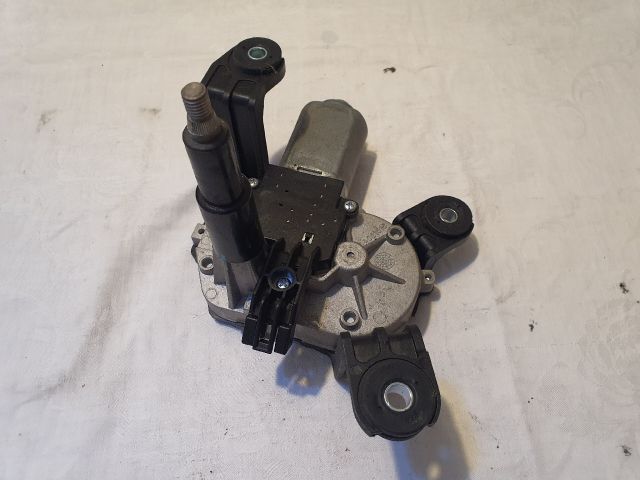 bontott OPEL ZAFIRA C Hátsó Ablaktörlő Motor