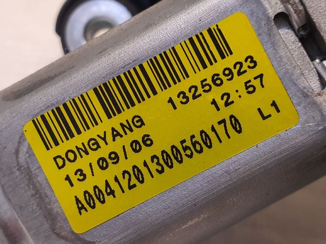 bontott OPEL ZAFIRA C Hátsó Ablaktörlő Motor