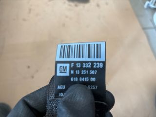 bontott OPEL ZAFIRA C Hátsó középső Biztonsági Öv