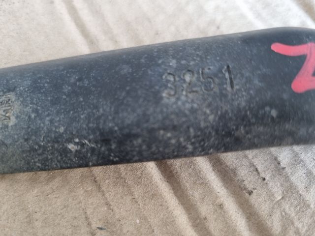 bontott OPEL ZAFIRA C Homlokfal Alsó Tartó