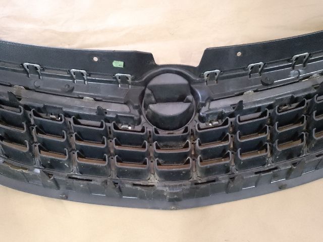 bontott OPEL ZAFIRA C Hűtőrács