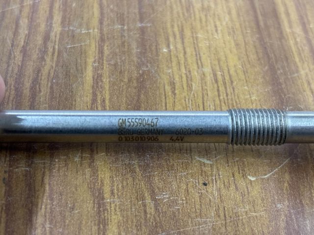 bontott OPEL ZAFIRA C Izzító/Gyújtó Gyertya