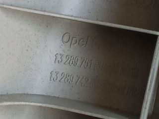 bontott OPEL ZAFIRA C Jobb B Oszlop Burkolat