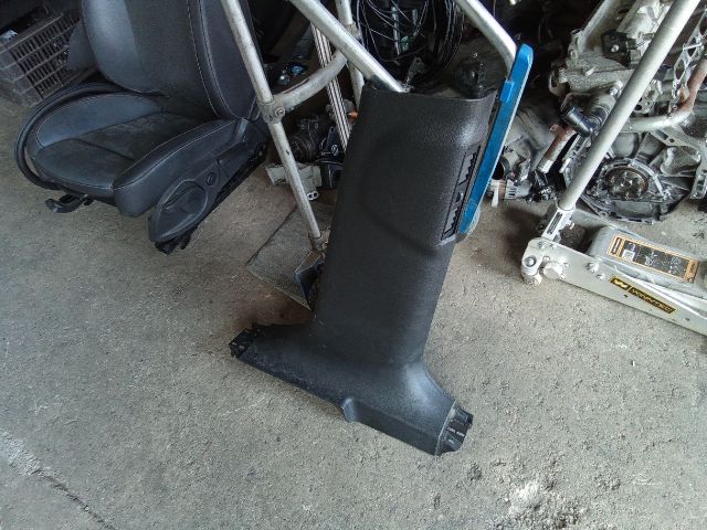 bontott OPEL ZAFIRA C Jobb B Oszlop Burkolat