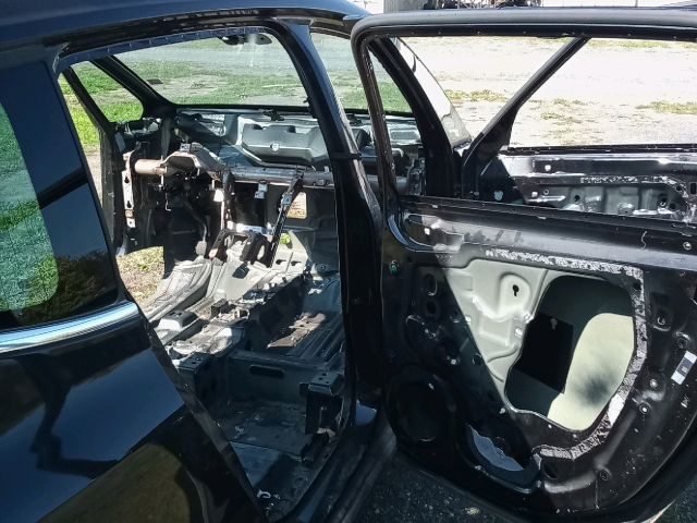 bontott OPEL ZAFIRA C Jobb B Oszlop