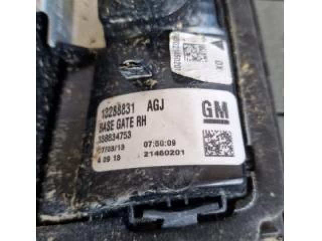 bontott OPEL ZAFIRA C Jobb Belső Hátsó Lámpa