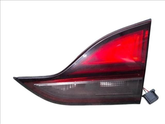 bontott OPEL ZAFIRA C Jobb Belső Hátsó Lámpa