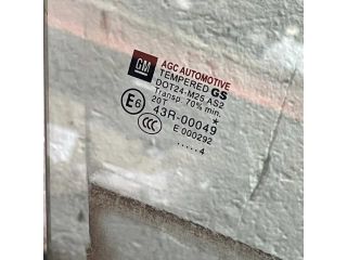 bontott OPEL ZAFIRA C Jobb első Ablak