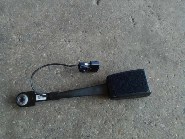 bontott OPEL ZAFIRA C Jobb első Biztonsági Öv Csat